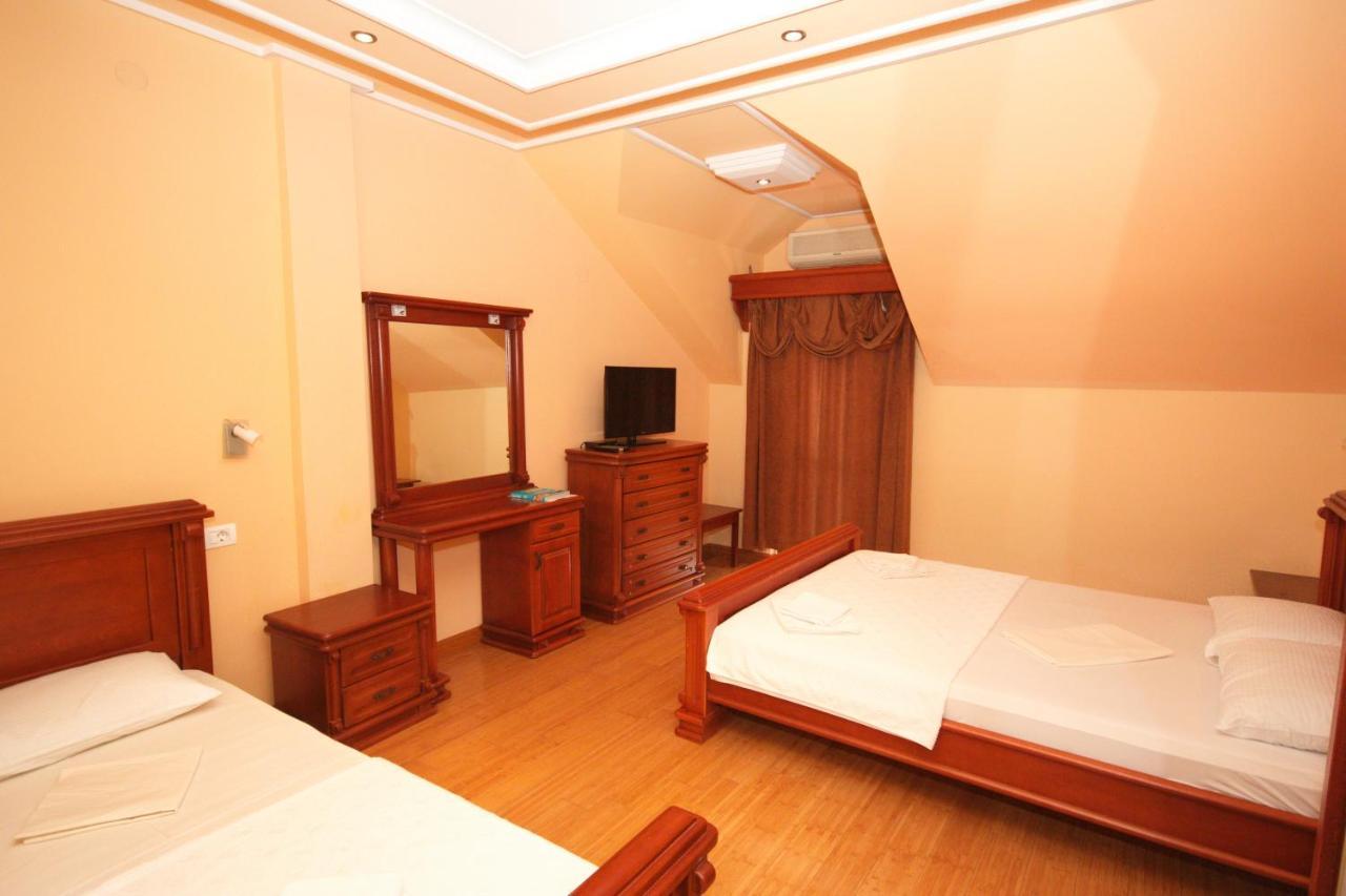 Hotel Rr Herceg Novi Exterior photo